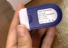 Load image into Gallery viewer, Fingertip Pulse Oximeter