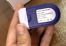 Load image into Gallery viewer, Fingertip Pulse Oximeter
